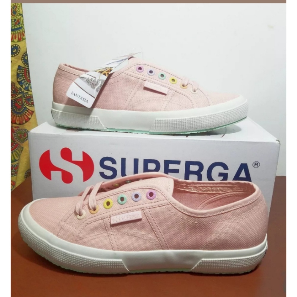 🚫SOLD🚫SUPERGA🌸Sneakers~Pastel Rainbow Eyelets~9